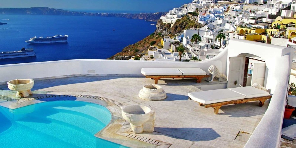 Santorini Holiday or Honeymoon Tour Package | 6 Days Athens - Santorini - Athens
